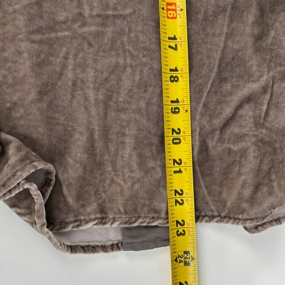 J Jill Velvet Button Front Blouse Top Petite SP Taupe Long Sleeve - Picture 11 of 14